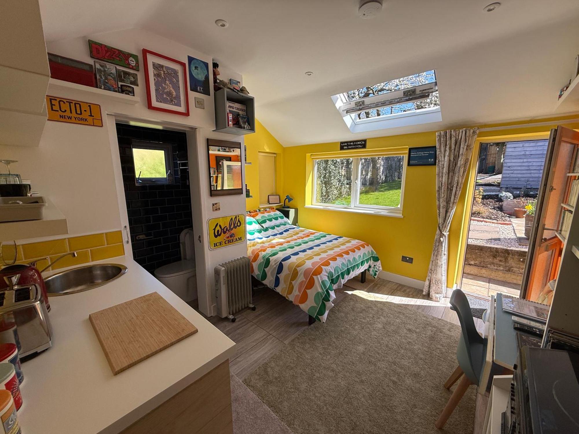 Cherry Cottage Retro Stay, Stourport-On-Severn Exterior photo